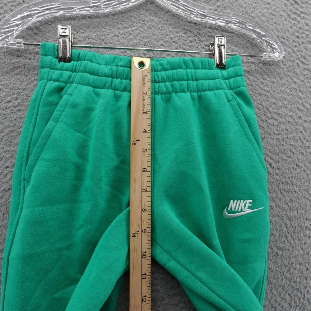 Nike Club‎ Fleece Kids Joggers Sweatpants Green Youth Small Athletic NEW
